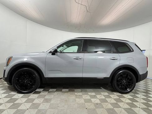 Used 2022 Kia Telluride EX w/ EX Premium Package AWD/4WD image 4