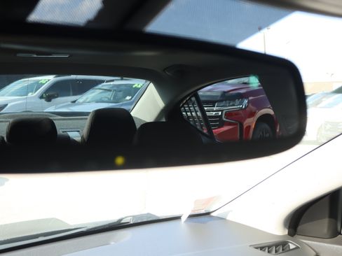 Used 2018 Hyundai Elantra Value Edition FWD image 22