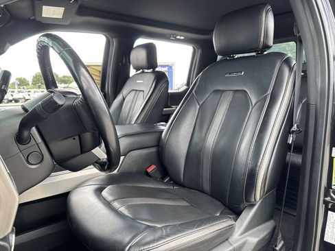 Used 2020 Ford F250 Platinum w/ FX4 Off-Road Package AWD/4WD image 11