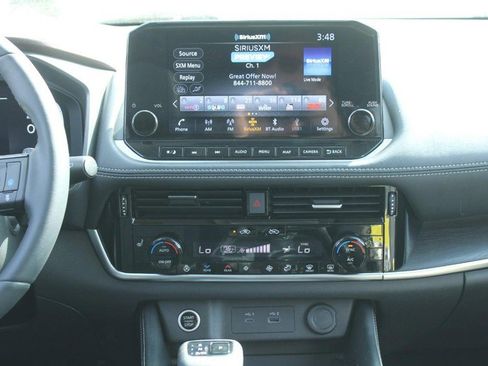 Used 2023 Nissan Rogue Platinum w/ Platinum Premium Package AWD/4WD image 12