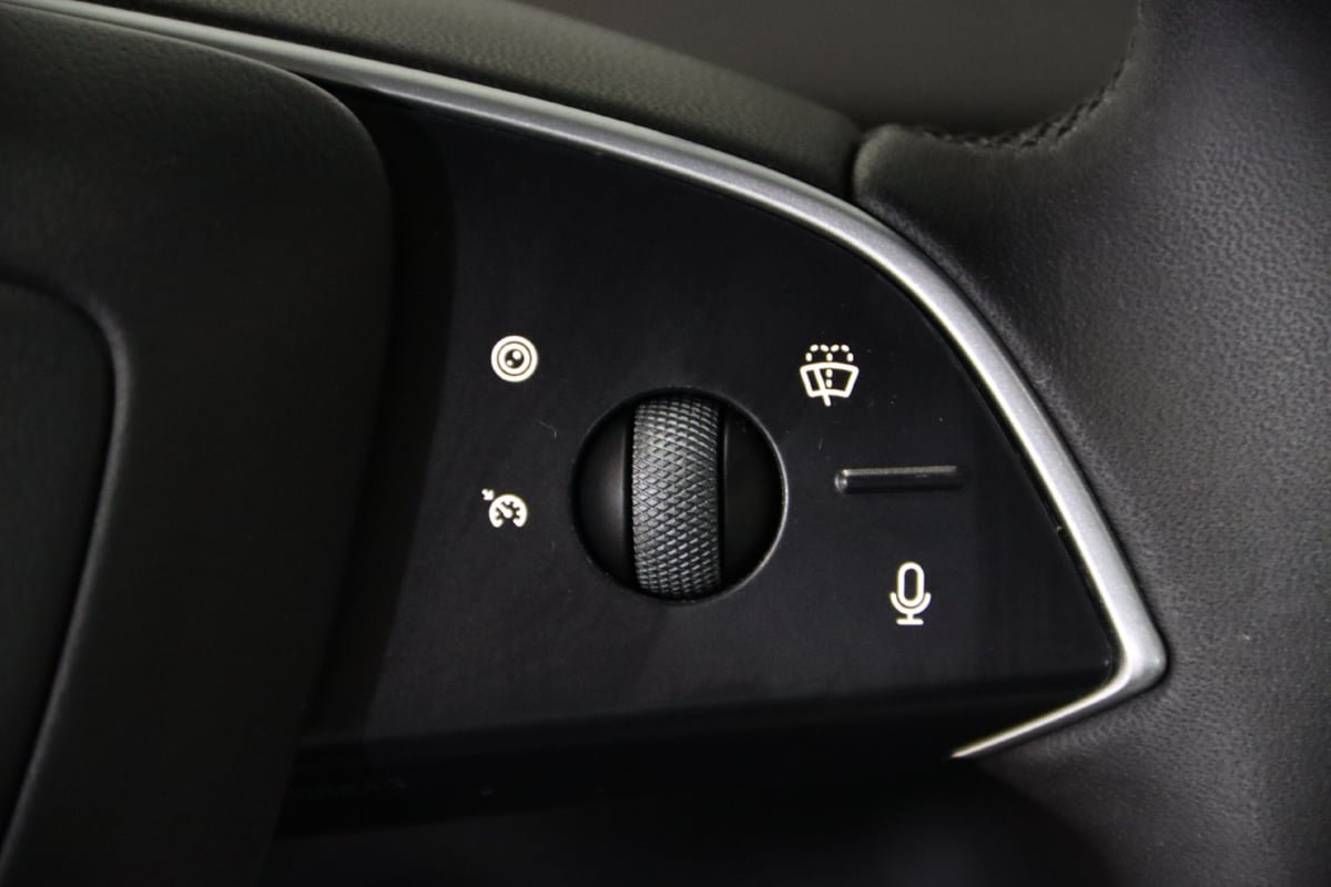 Used 2025 Tesla Model 3 Long Range RWD image 14