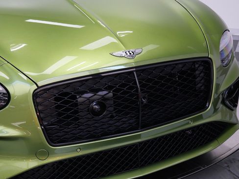 Used 2025 Bentley Continental GT Speed AWD/4WD image 3