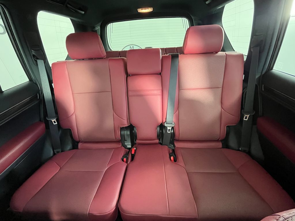 Used 2023 Lexus GX 460 Premium w/ Premium Plus Package AWD/4WD image 21