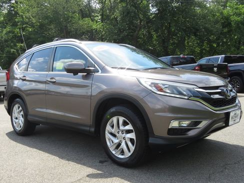 Used 2015 Honda CR-V EX image 3