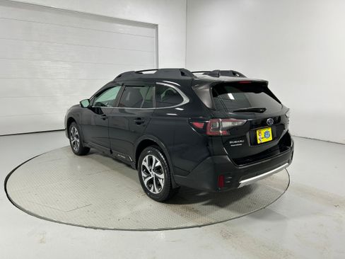 Used 2020 Subaru Outback Limited AWD/4WD image 22