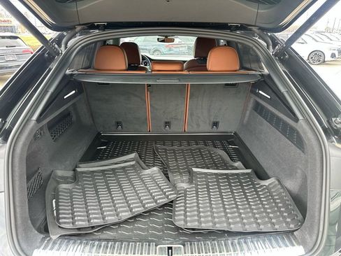 Used 2025 Audi Q8 Prestige image 27