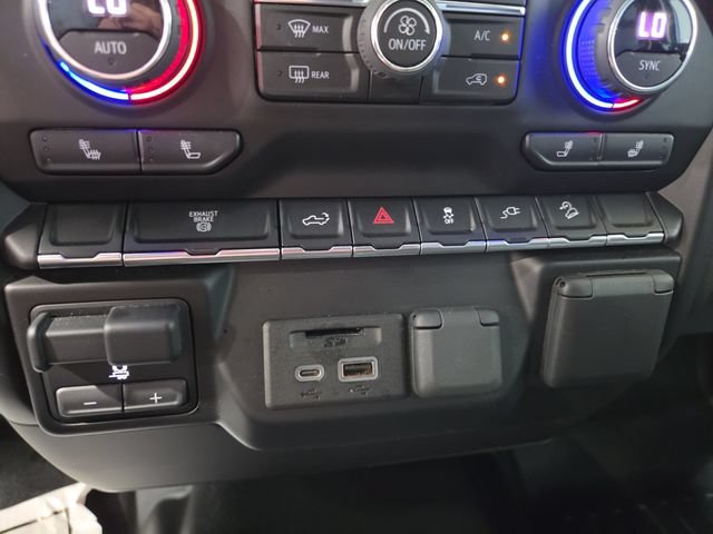 Used 2022 Chevrolet Silverado 3500 LTZ w/ Gooseneck/5TH Wheel Package AWD/4WD image 48