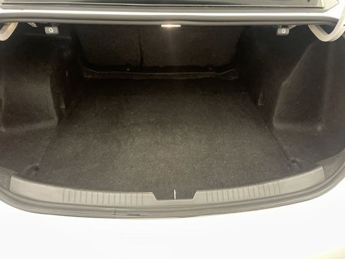 Used 2022 Chevrolet Malibu LT image 19