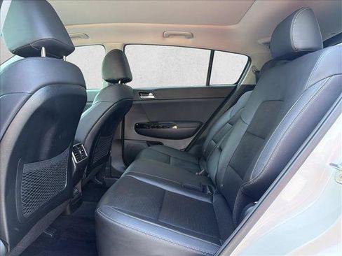 Used 2022 Kia Sportage EX AWD/4WD image 23