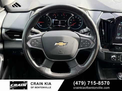 Used 2018 Chevrolet Traverse LT image 13