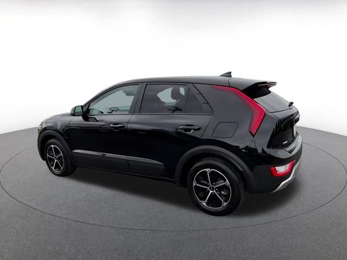 Used 2026 Kia Niro LX FWD image 10