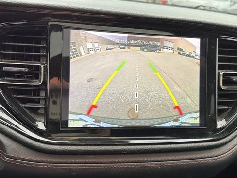 Used 2023 Dodge Durango GT image 23