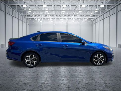 Used 2020 Kia Forte LXS FWD image 8