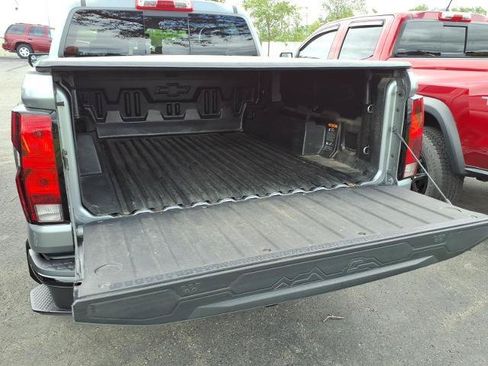 Used 2024 Chevrolet Colorado W/T AWD/4WD image 24