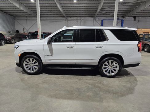 Used 2021 Chevrolet Tahoe Premier AWD/4WD image 5