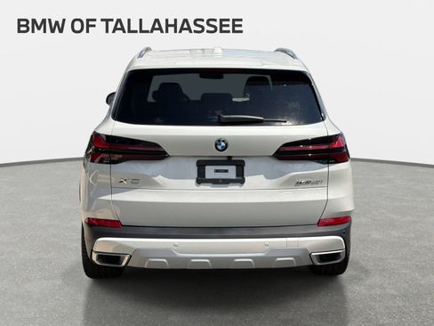 New 2026 BMW X5 xDrive40i w/ Climate Comfort Package AWD/4WD image 6