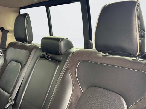 Used 2019 RAM 1500 Laramie AWD/4WD image 13