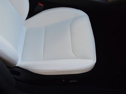 Used 2024 Tesla Model 3 Long Range AWD/4WD image 16