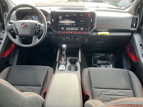 New 2025 Nissan Frontier PRO-4X w/ Tow Package image 16
