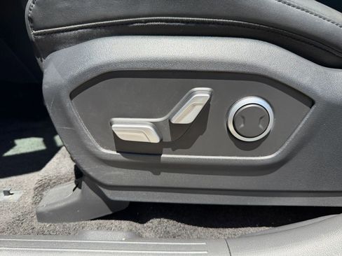Used 2025 Hyundai Santa Fe SEL FWD image 21