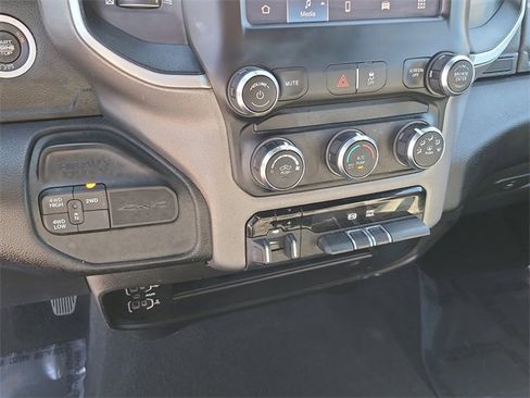 Used 2024 RAM 2500 Big Horn image 30