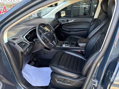Used 2019 Ford Edge SEL w/ Equipment Group 201A image 25