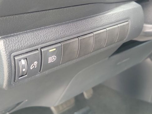 Used 2022 Toyota Corolla SE image 22