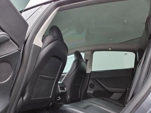 Used 2023 Tesla Model Y Long Range image 35