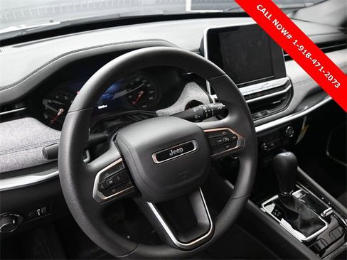 New 2025 Jeep Compass Sport w/ Mopar Graphics Package image 10