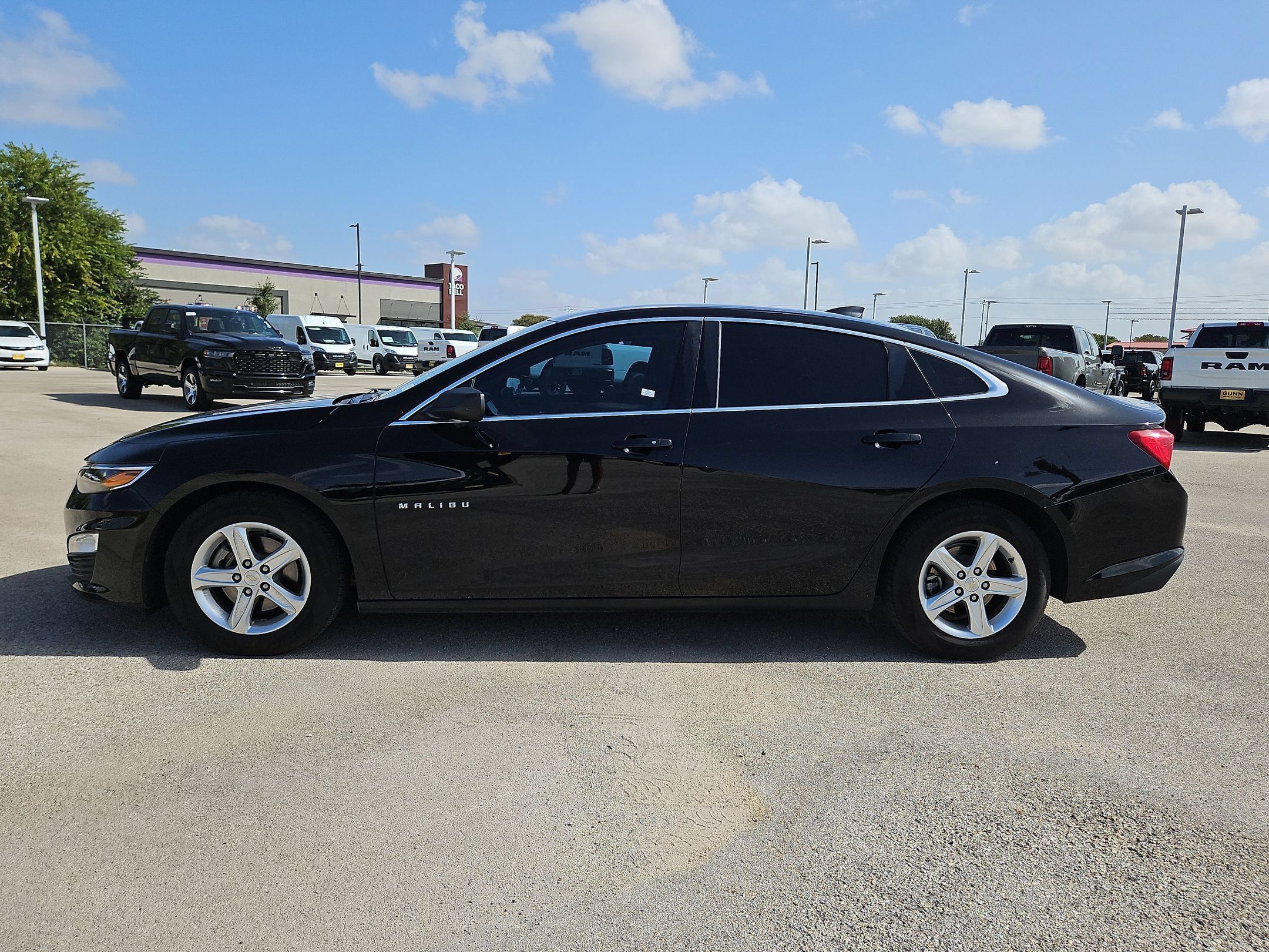 Used 2021 Chevrolet Malibu LS w/ LPO, Convenience Package 1 FWD image 6