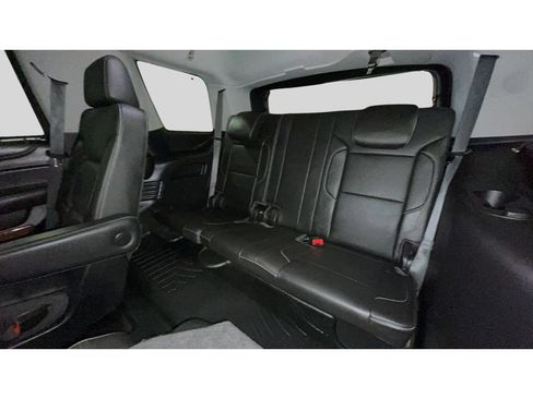 Used 2018 Chevrolet Tahoe Premier w/ RST 6.2L Performance Edition AWD/4WD image 16