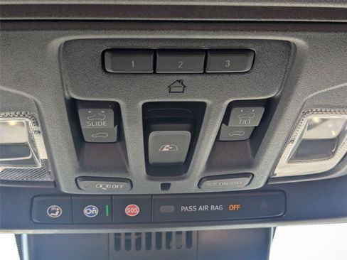 Used 2024 Chevrolet Silverado 1500 High Country w/ Technology Package AWD/4WD image 30