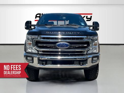 Used 2022 Ford F250 Lariat w/ Tremor Off-Road Package AWD/4WD image 2