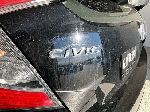Used 2019 Honda Civic Sport image 38