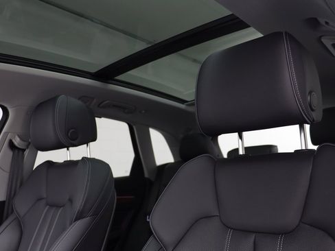 Used 2023 Audi Q5 2.0T Prestige image 13