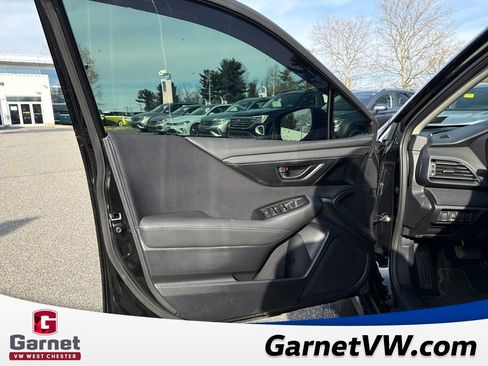 Used 2024 Subaru Outback 2.5i image 8