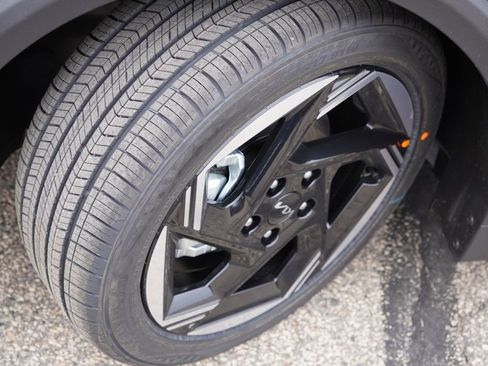 New 2025 Kia K4 EX image 9