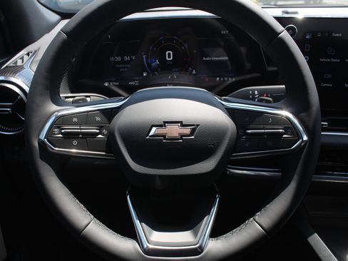 New 2027 Chevrolet Equinox LT w/ Safety and Technology Package AWD/4WD image 11