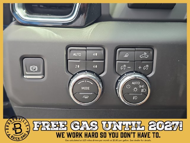 New 2026 GMC Sierra 3500 Denali w/ Denali Reserve Package AWD/4WD image 25