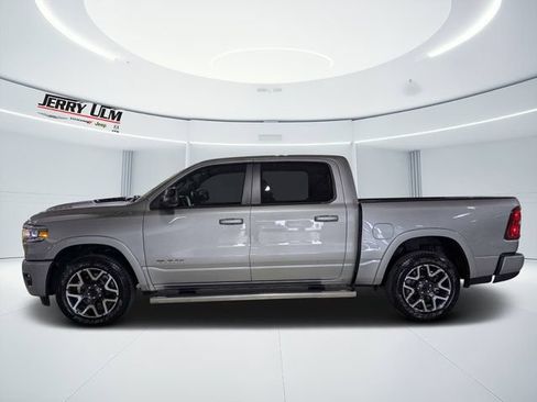 Used 2025 RAM 1500 Laramie w/ Sport Appearance Package AWD/4WD image 6