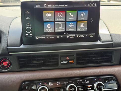 Used 2023 Honda Pilot Elite image 19