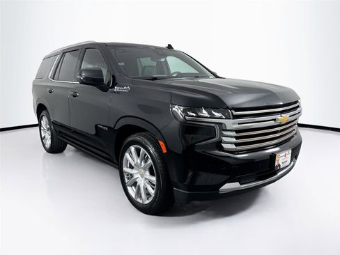 Used 2024 Chevrolet Tahoe High Country AWD/4WD image 10