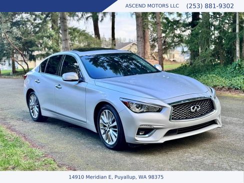 Used 2019 INFINITI Q50 Luxe w/ Essential Package (3.0T Luxe) image 7