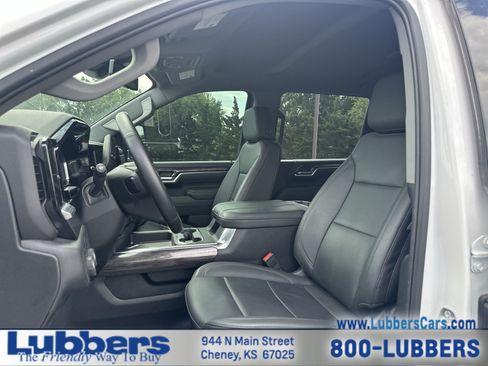 Used 2025 Chevrolet Silverado 2500 LTZ w/ LTZ Plus Package AWD/4WD image 11