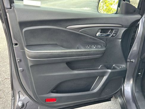 Used 2019 Honda Pilot EX-L image 14