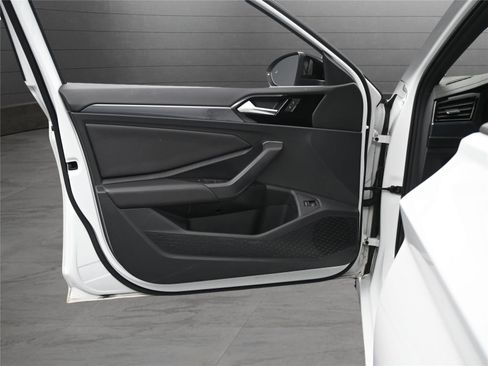 Used 2020 Volkswagen Jetta GLI Autobahn w/ GLI Autobahn Black Package image 6