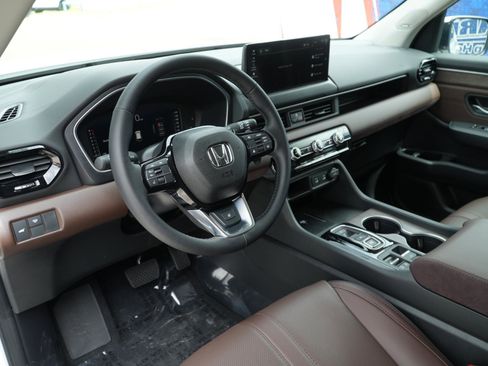 New 2026 Honda Pilot Elite image 14