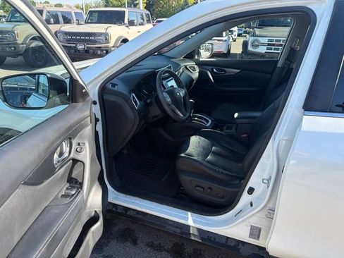 Used 2016 Nissan Rogue SL w/ SL Premium Package AWD/4WD image 14
