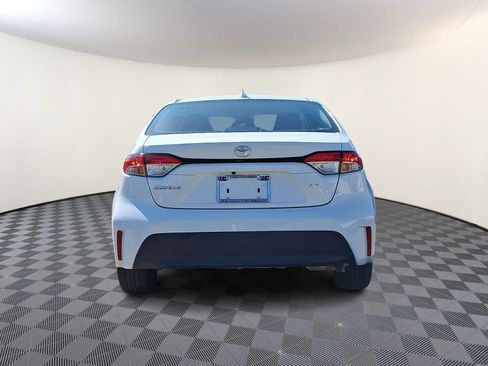 Used 2024 Toyota Corolla LE FWD image 7