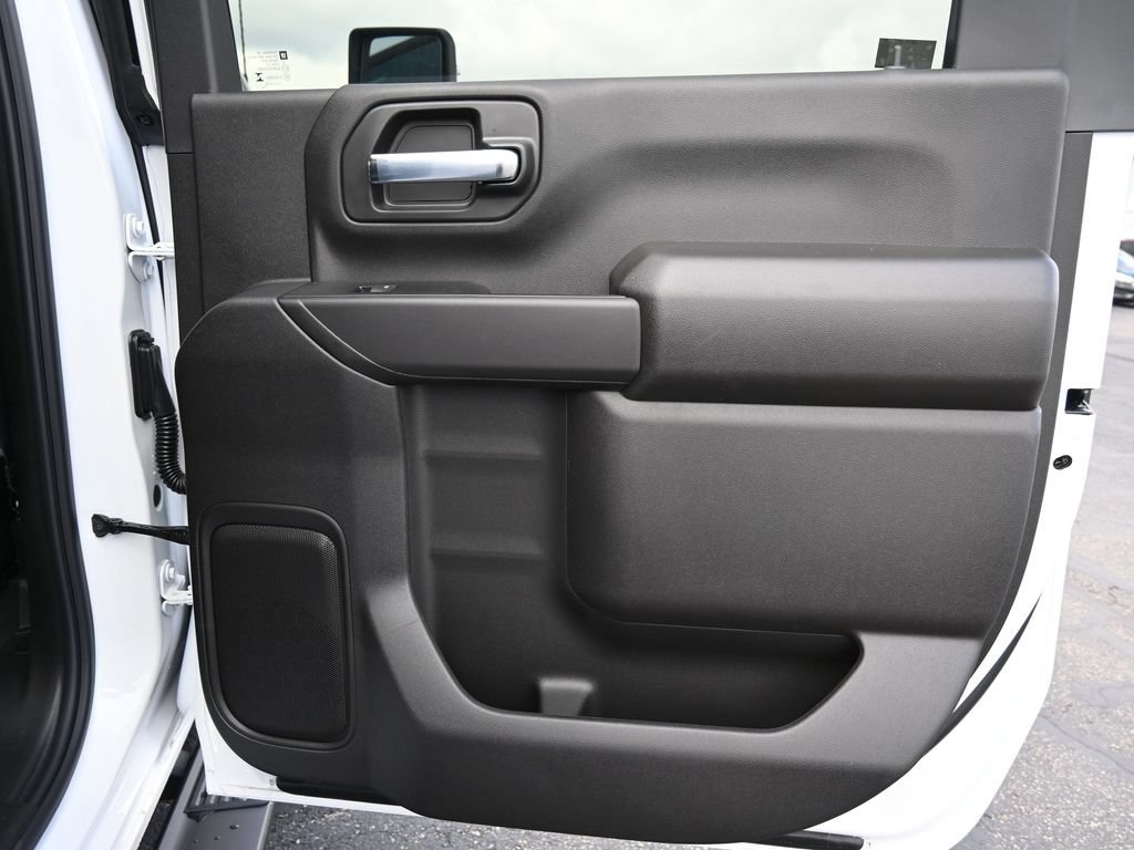New 2026 Chevrolet Silverado 2500 Custom w/ Custom Value Package AWD/4WD image 19